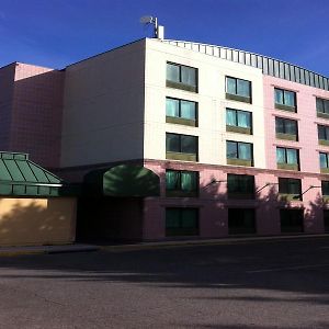 Northeast Garden Inn